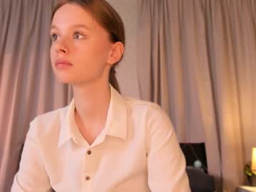 Nude cam girl aislyworld image #6454611