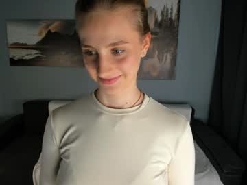 Nude cam girl shewell image #7033418