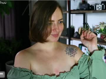 Nude cam girl maeveminx image #2406956