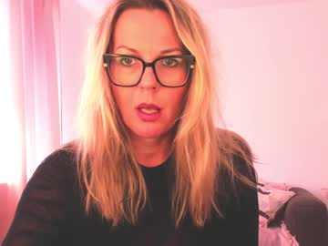 esmimilf nude girls camming