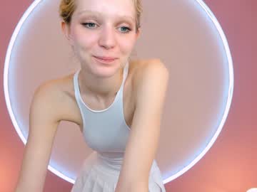 Nude cam girl jenny_ames image #2913228