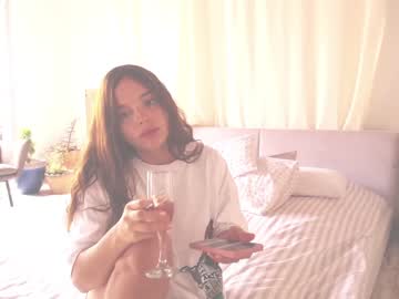 Nude cam girl kendalltyler image #2256285