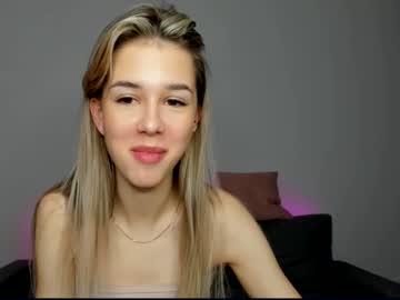 Nude cam girl holly____ image #3151714