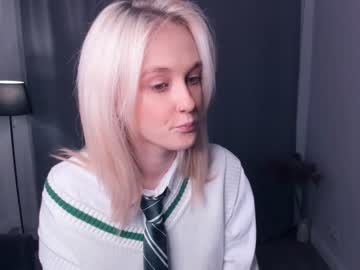 Nude cam girl sellar_moon image #5571075