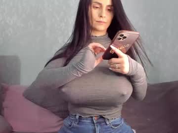 Nude cam girl kitty_hotx image #2402416