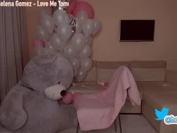 Nude cam girl hollyextra image #1293715