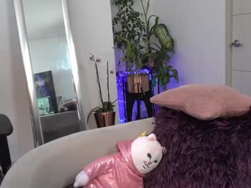 Nude cam girl beyllove_d image #4260519
