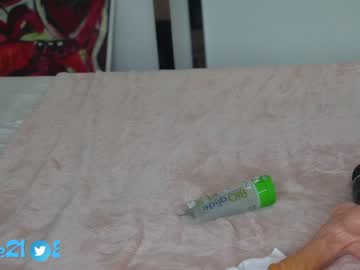 Nude cam girl erikabee image #2790665