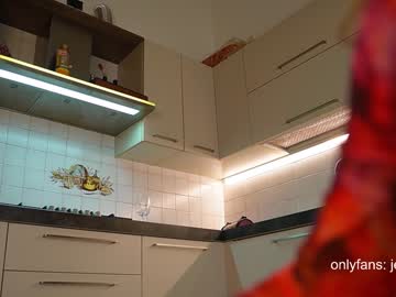 Nude cam girl therealbonnieclydex image #4045954