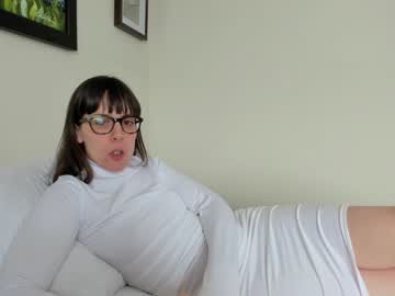 Nude cam girl ellynaomi image #790731