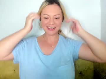 Nude cam girl kiradivine image #3088727