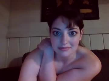 Nude cam girl foxkitten123 image #3714606
