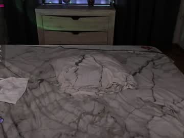 Nude cam girl _bluceleste_ image #2844339