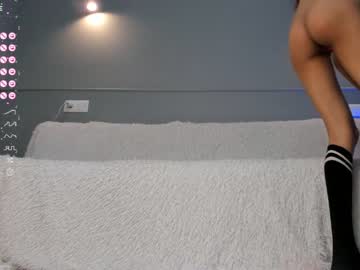 Nude cam girl mikio_san image #5157642