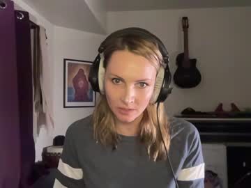 Nude cam girl kaileeshy image #2489020