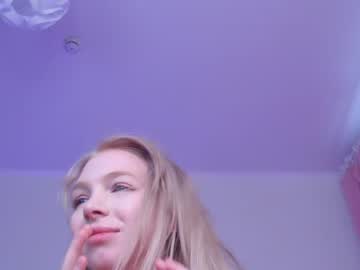 Nude cam girl sapphirealice image #3250479