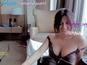 Nude cam girl vanandjuani image #1357592