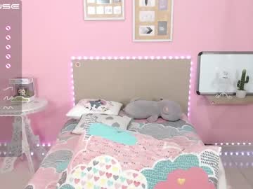Nude cam girl little_effy18 image #1811655