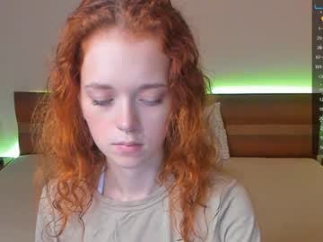 Nude cam girl olivia_garden image #2325380