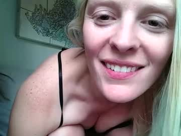 Nude cam girl summersky161 image #6987196