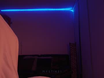 Nude cam girl mystikei image #4885117