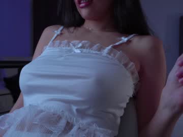 Nude cam girl houseofkei image #2756338