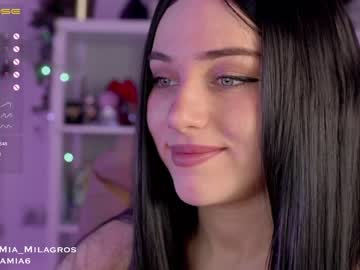 Nude cam girl mia_milagros image #3270340