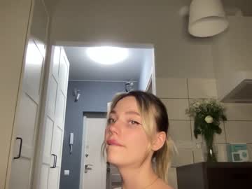 Nude cam girl angel_from_sky image #1876116