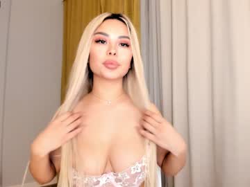 Nude cam girl bae_suz image #245169