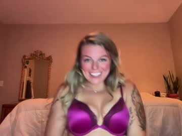 Nude cam girl bumble_bees45 image #5115590