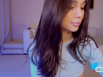 Nude cam girl hollyextra image #3410874