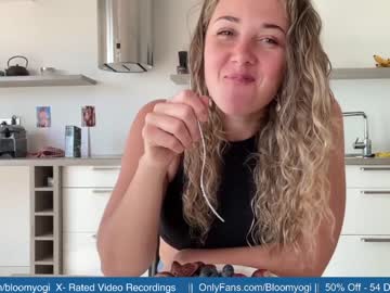 Nude cam girl bloomyogi image #4144294