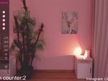 Nude cam girl lily_ewing image #3783423