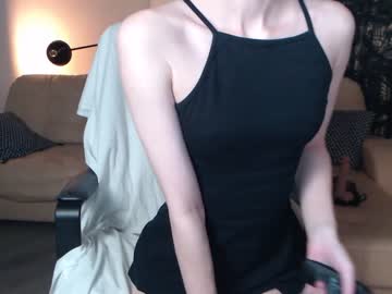 Nude cam girl _lain_ image #2937864
