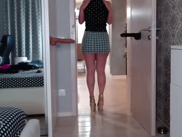 Nude cam girl carmela_fox image #2448615
