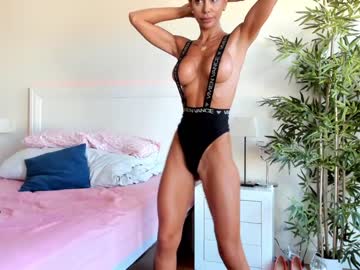 Nude cam girl lovequine image #1721135