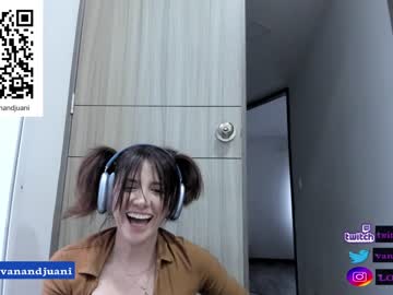 Nude cam girl vanandjuani image #3504517