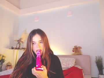 Nude cam girl kendalltyler image #504218