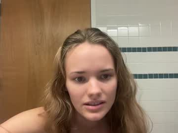 Nude cam girl maddybabyy223 image #6991783