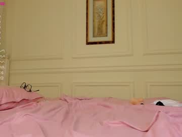 Nude cam girl dela1la image #2061994