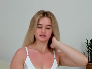 Nude cam girl super_pusichki image #2081019