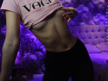 Nude cam girl angeellina image #3920173
