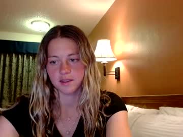Nude cam girl beccafields image #1805595