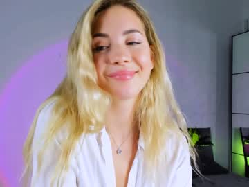 Nude cam girl emmi_rosee image #4117806
