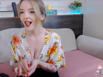 Nude cam girl ginger_pie image #2294120