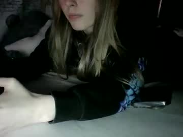 Nude cam girl petitetinybabe image #5209959