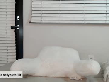 Nude cam girl _natycutei19 image #4623053