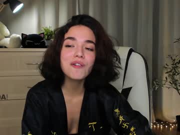 Nude cam girl ella_flar_ image #3261383