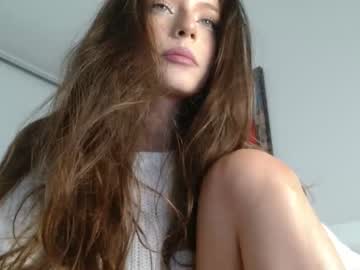 Nude cam girl isia_slay image #2433591
