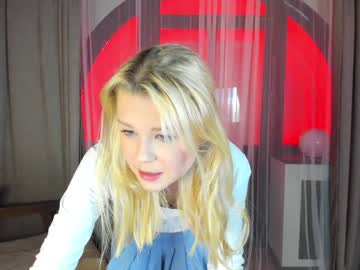 Nude cam girl betty_blush image #3230817